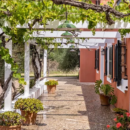 El Vilar Villa